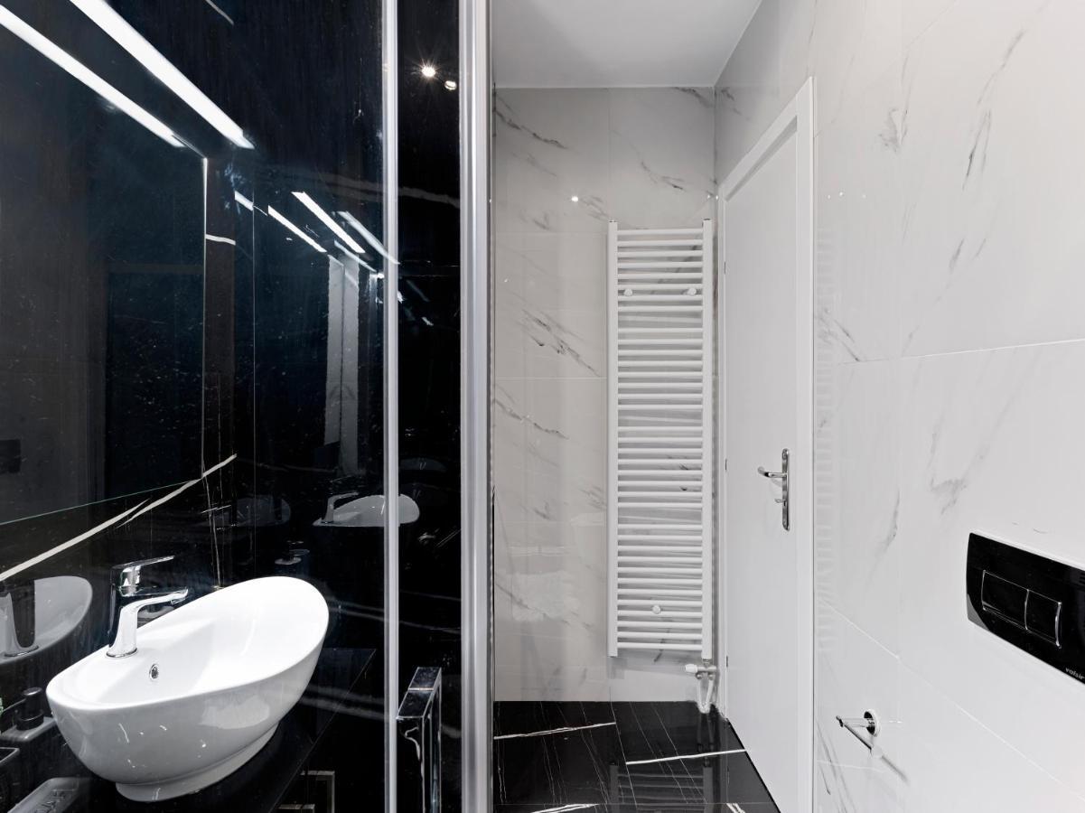 Elegant Apartment In Glyfada Athene Buitenkant foto